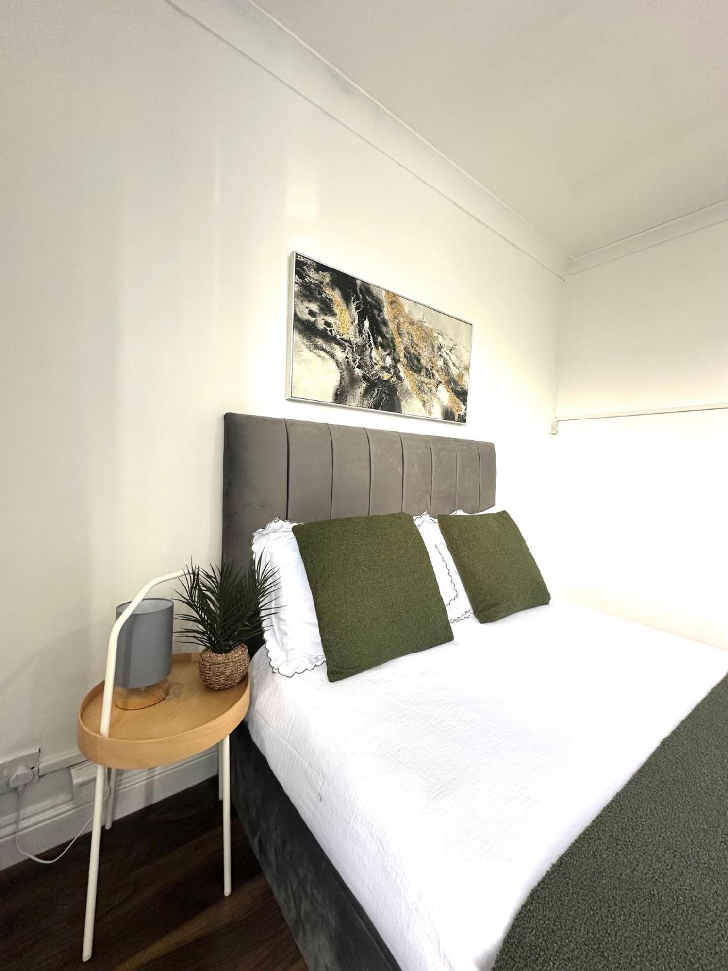 Stunning 4 Bedroom Flat In Kingscross, St Pancras! Apartamento