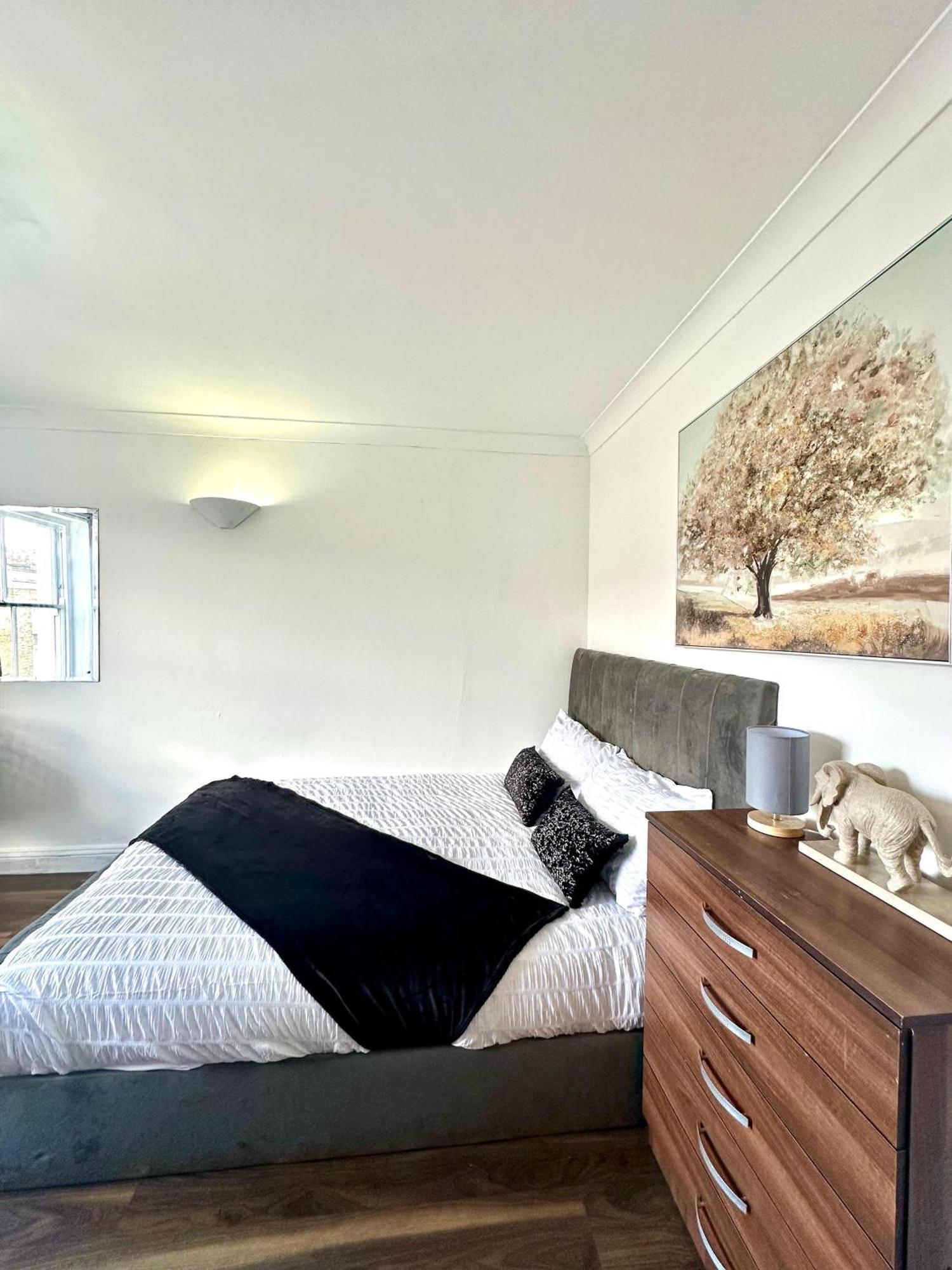 Stunning 4 Bedroom Flat In Kingscross, St Pancras! Apartamento
